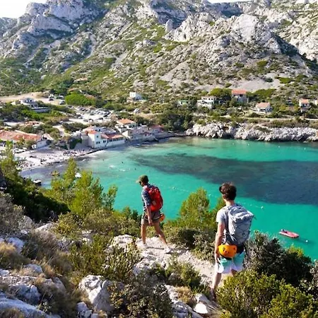 Apartment Massilia Calling Proche Metro Climatise Bien Decore
