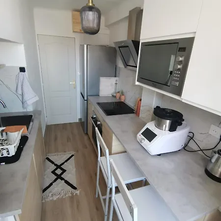 Massilia Calling Proche Metro Climatise Bien Decore Apartment