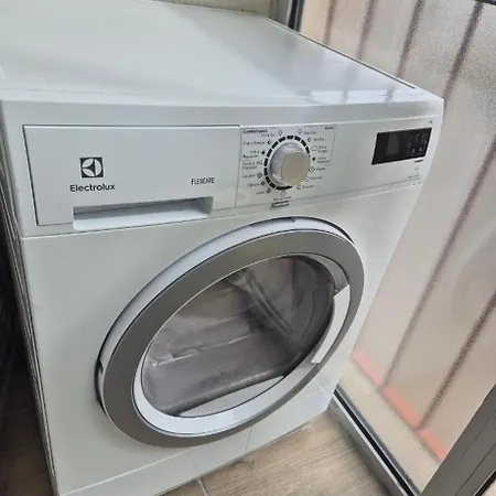 Apartment Massilia Calling Proche Metro Climatise Bien Decore